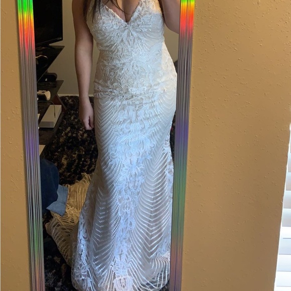 Wedding Dress - Picture 3 of 4